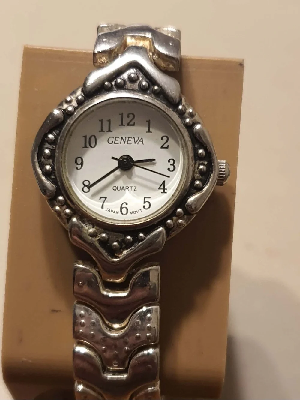 🦋10/$20🦋 Geneva Silver/White Accented  Stainless Steel Women's Watch